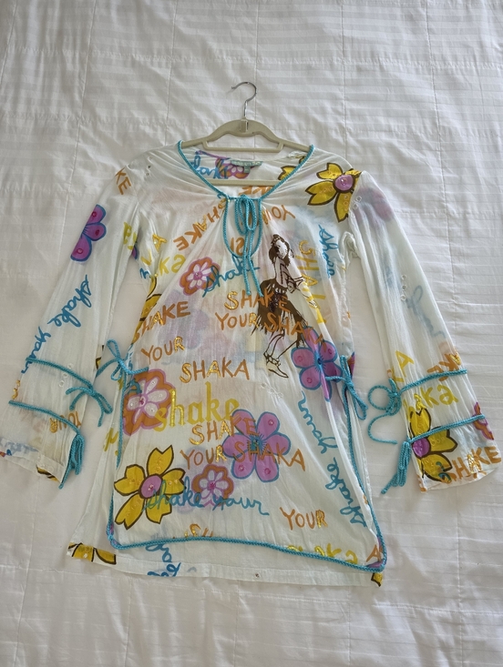 Letarte Tops - Letarte Shake Your Shaka Cover Up Size M / L